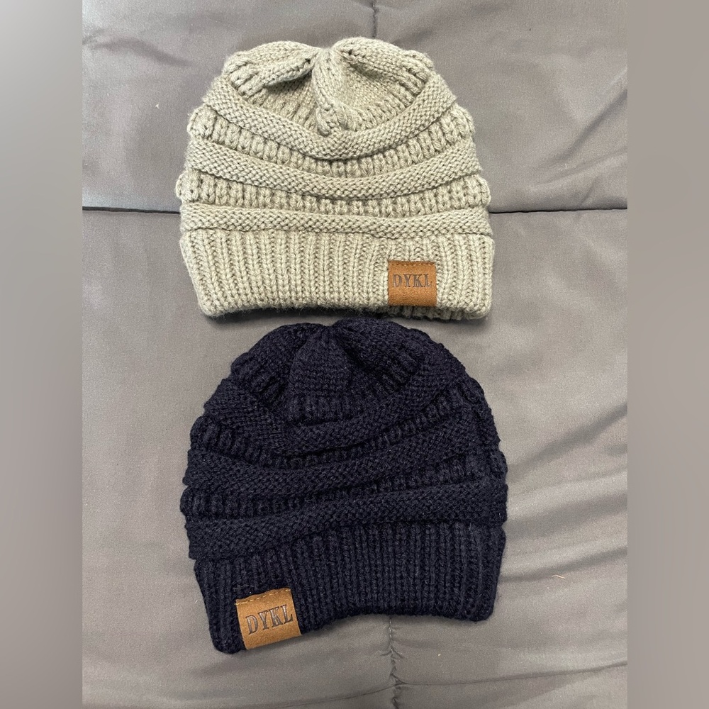 DYKL Kids Knitted Beanie Set - Navy and Cream